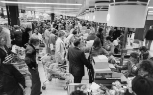 Shopping in the 70s - Agony! Why are things still the same nearly 50 years later?
